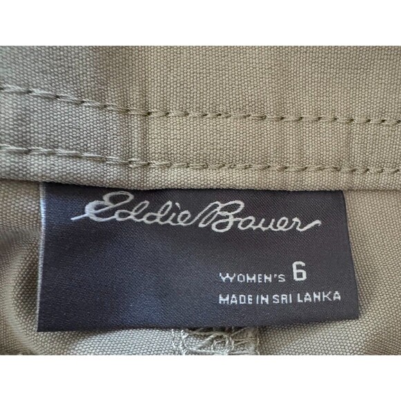 Eddie Bauer Womens Size 6 Brown Shorts Roll Hem Bermuda Lightweight Adjustable - Picture 8 of 11